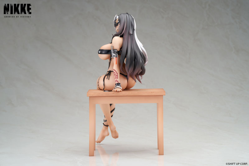 Hobby Sakura Shouri no Megami: NIKKE Rosanna: Chic Ocean 1/7 Plastic Figure - 9