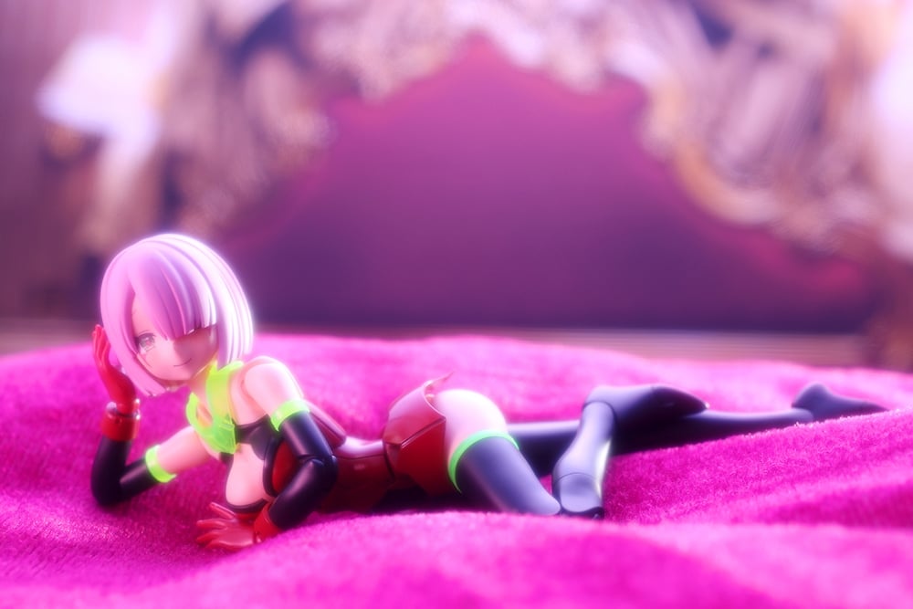 KOTOBUKIYA Megami Device BULLET KNIGHTS EXECUTIONER HELL BLAZE 1/1 Plastic Kit - 18