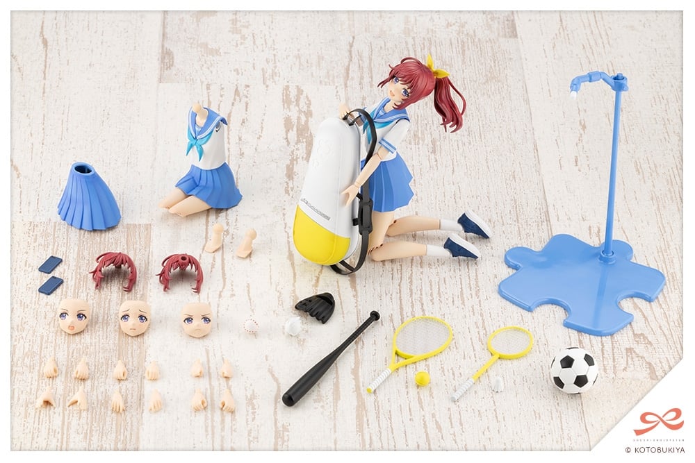 KOTOBUKIYA Sousai Shoujo Teien Manager-chan & Bukatsu Option 1/10 Plastic Kit - 18
