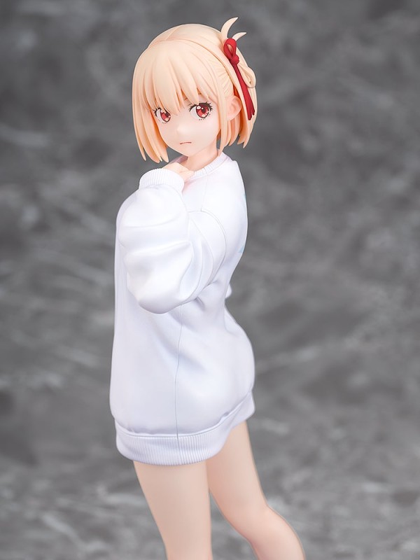 Lycoris Recoil - Nishikigi Chisato - 1/7 - Oversized Sweatshirt Ver. - 6